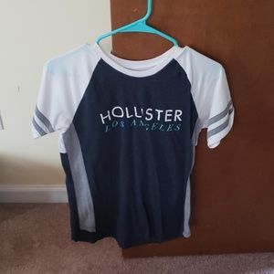 Hollister T-shirt